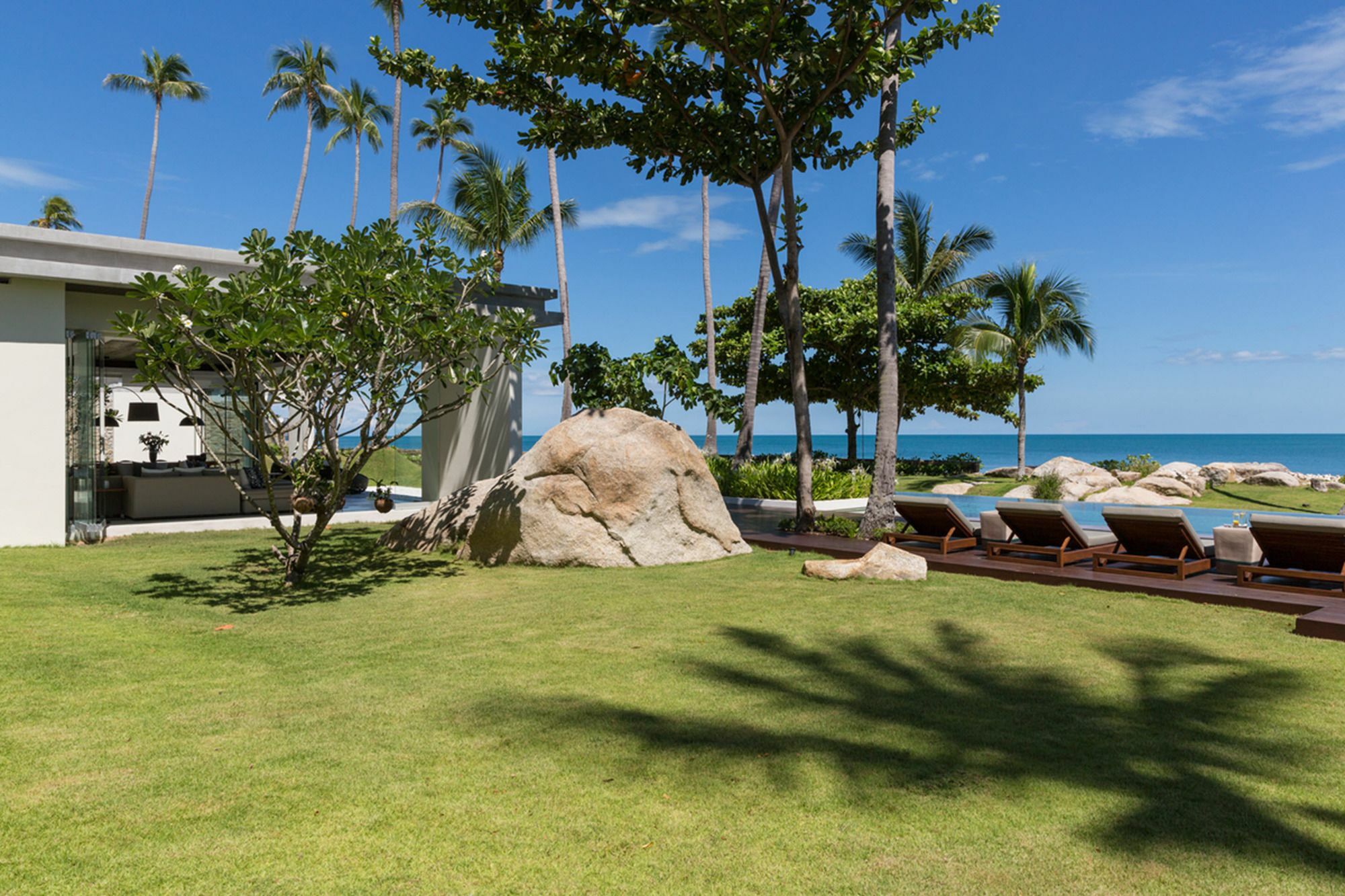 Fashionable Villa Malabar Beachfront 5 Bedrooms Plus 2 Kid'S Bedrooms Laem Sor Екстериор снимка