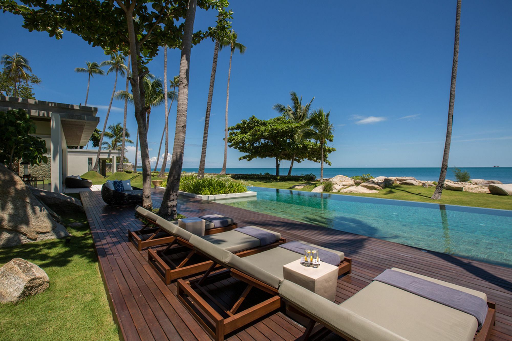 Fashionable Villa Malabar Beachfront 5 Bedrooms Plus 2 Kid'S Bedrooms Laem Sor Екстериор снимка